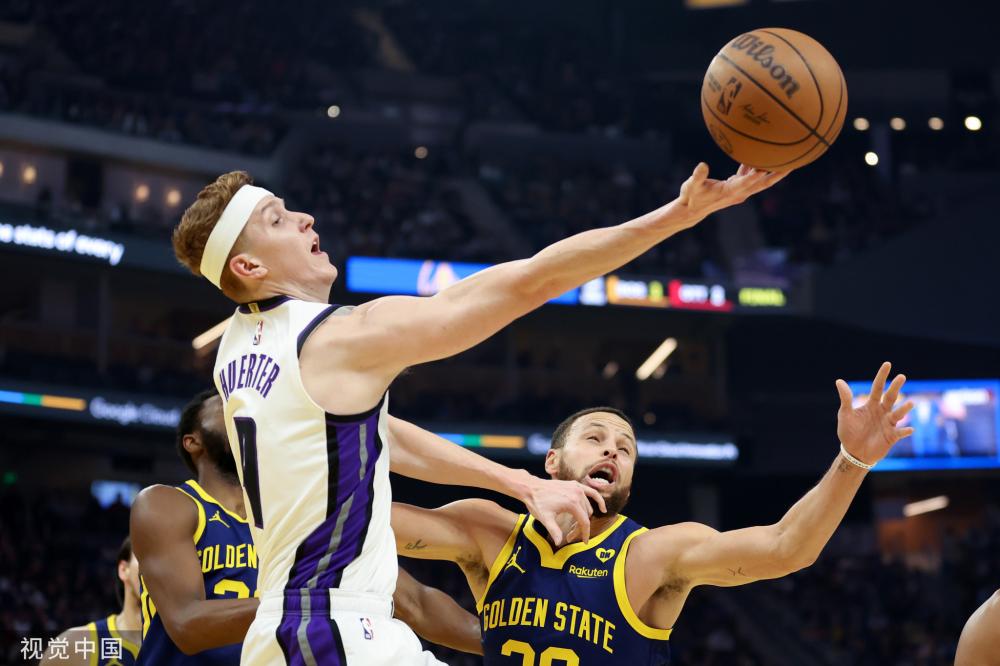 表现显得略 表现显得略